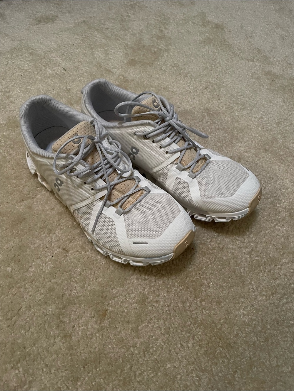 On Running Men's Cloud Running Shoes - White/Tan